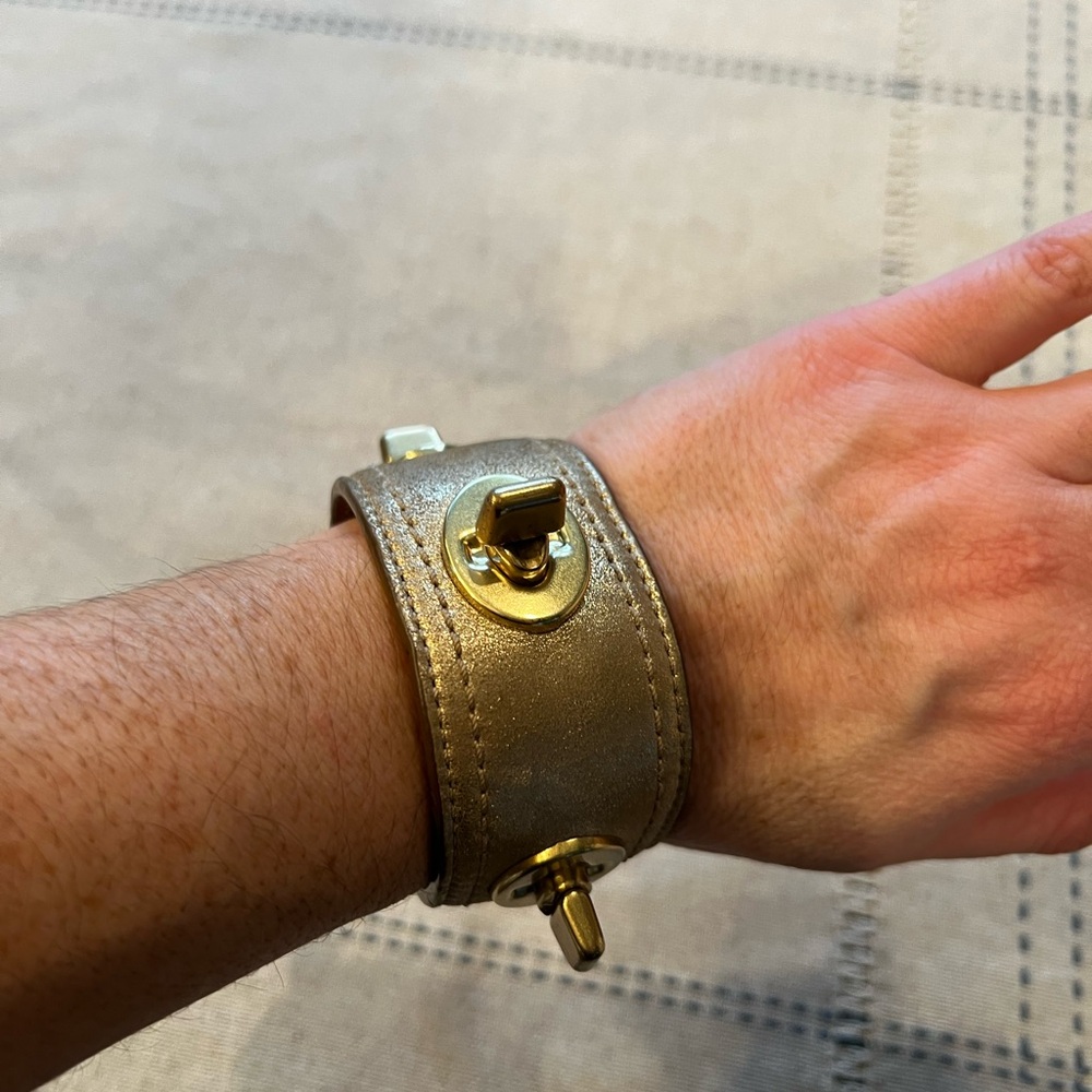 Coach Gold Metallic Turnlock Bracelet - Picture 4 of 6